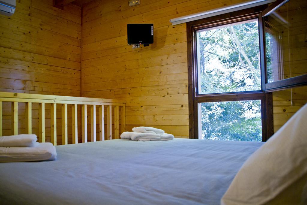 Apartamentos El Bosquet Sant Cugat del Vallès Kamer foto